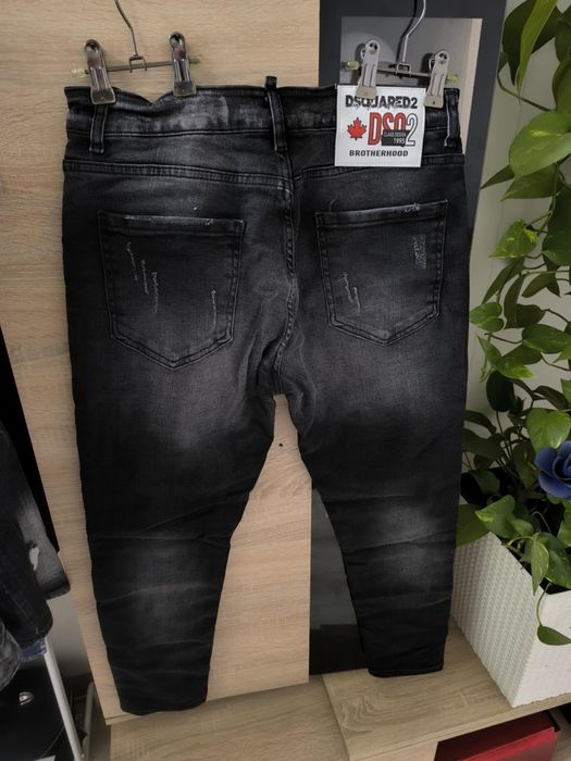 Spodnie Dsquared2 rozmiar 48