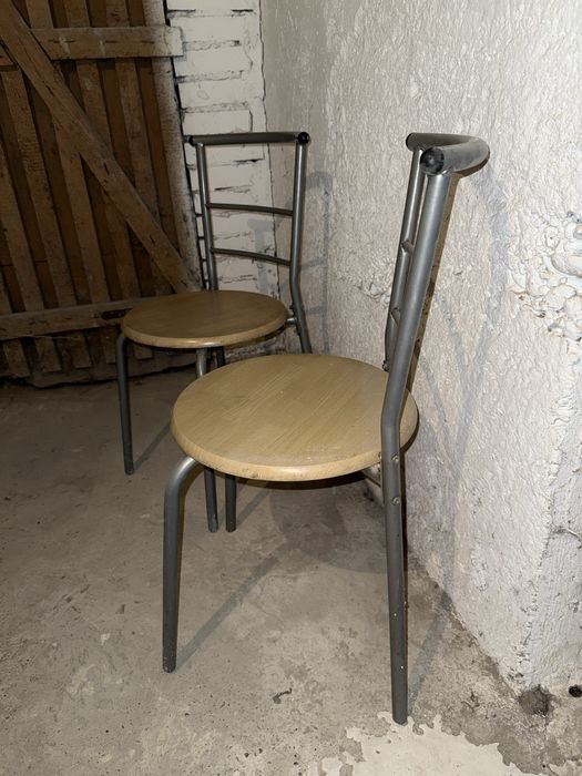 Krzesła krzesełka balkonowe kuchenne na balkon do kuchni drewniane