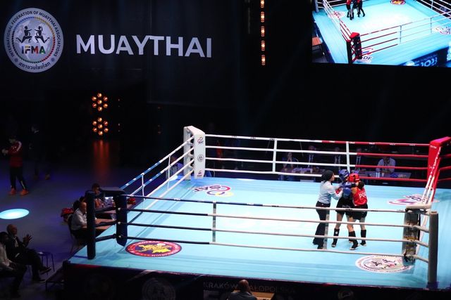 Ring bokserski dla: kickboxing, muaythai, boks. Okazja!