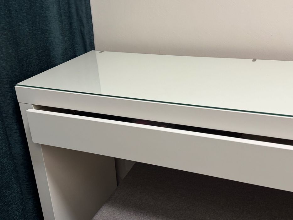 Toaletka IKEA Malm biała