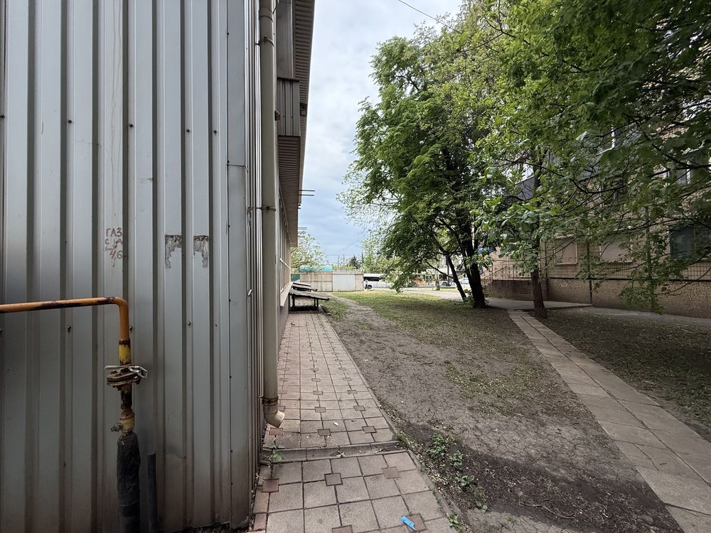 Оренда окремо стоячого приміщення у центрі міста, Кривий ріг