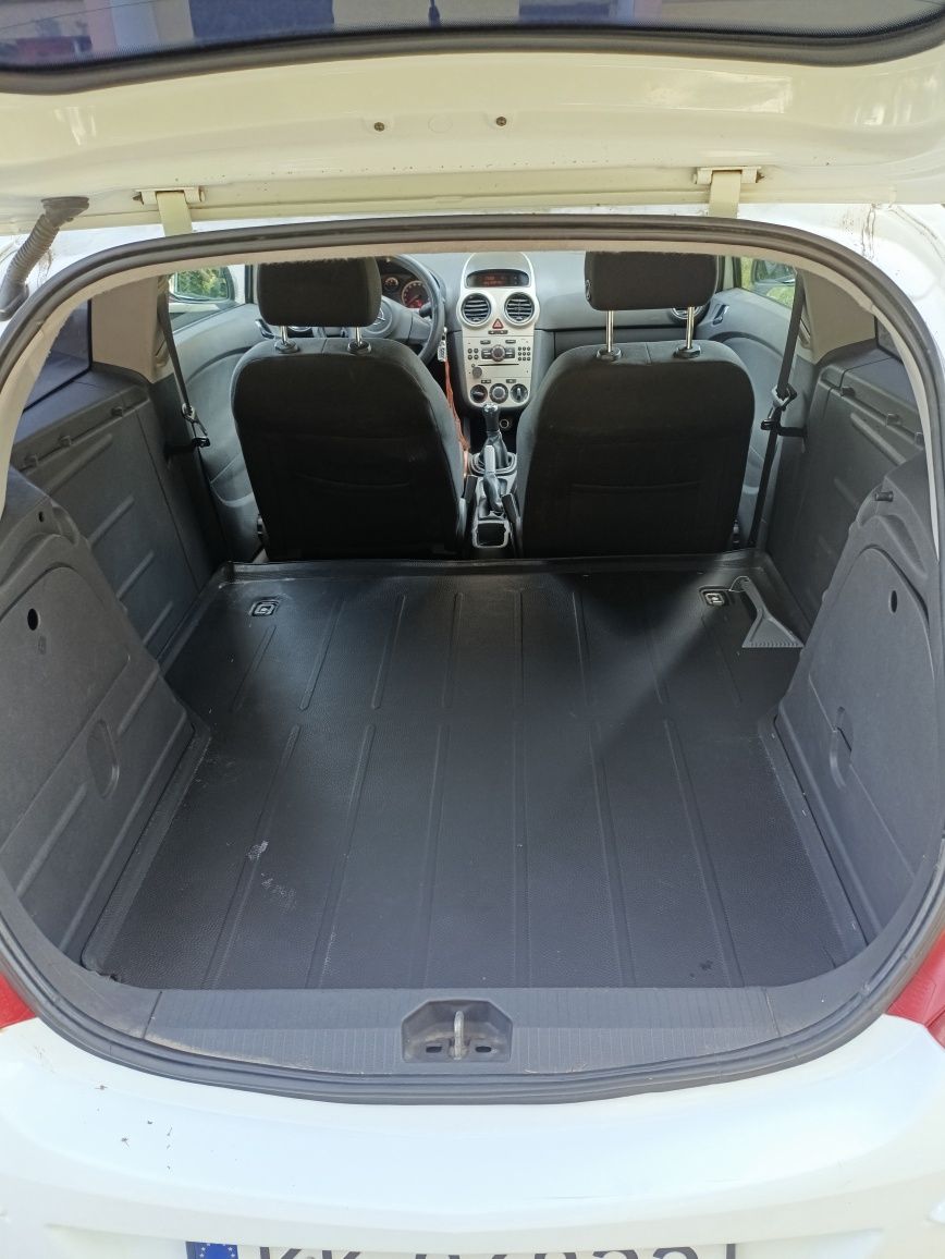 Opel Corsa D1.3 Van