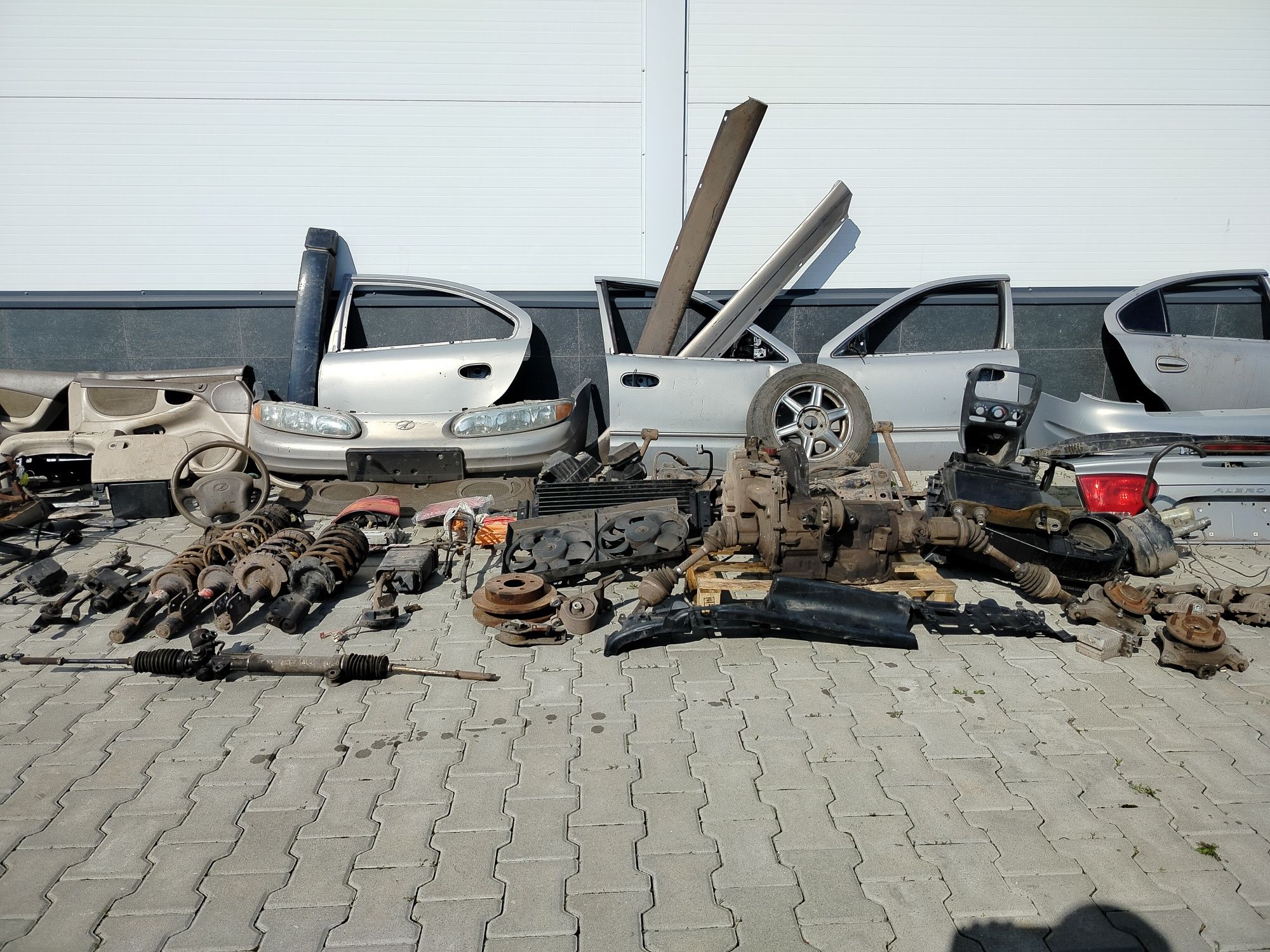 Запчасти Chevrolet Alero Бампер Капот АКПП рейка стойки фары двери эбу