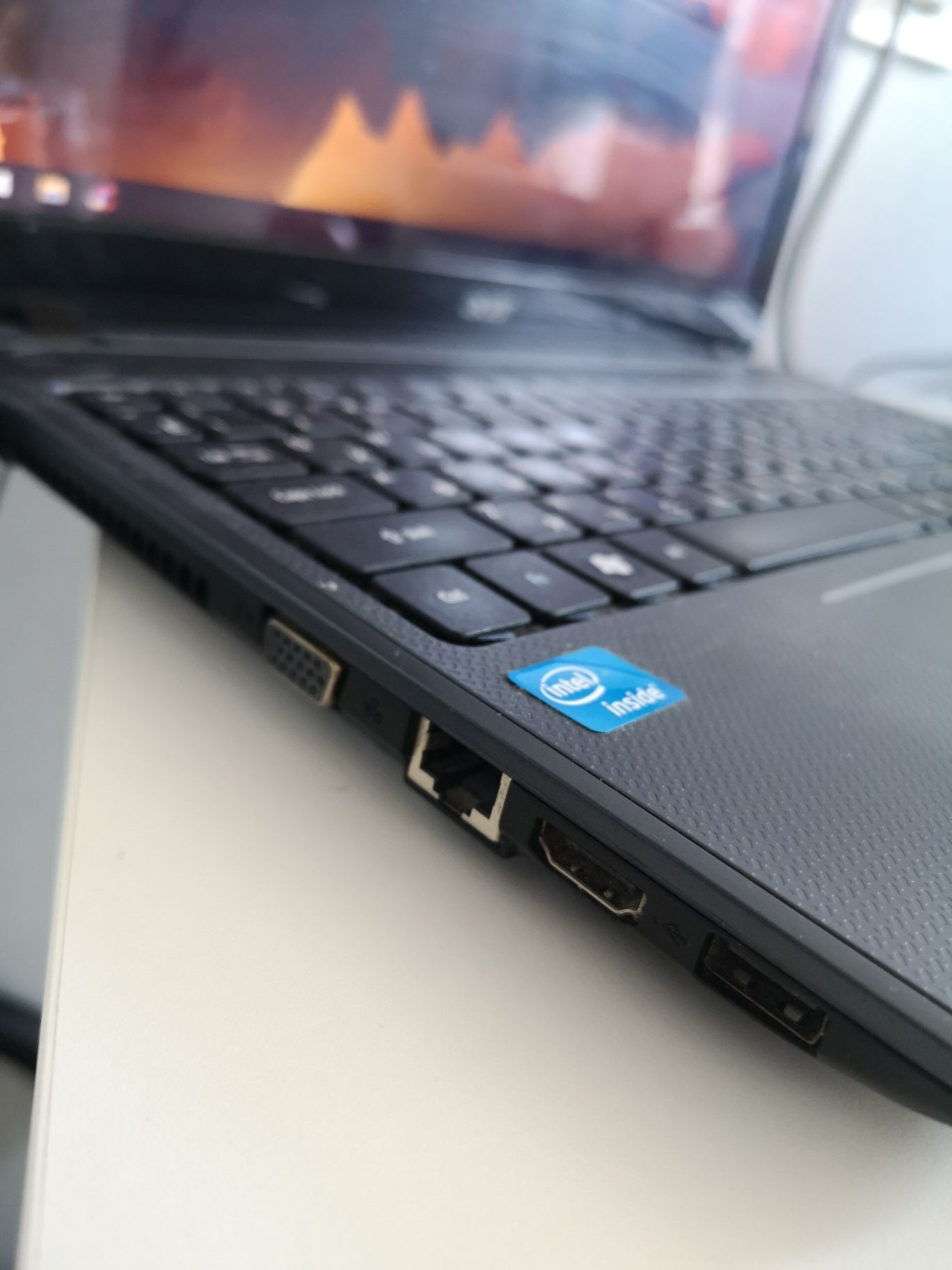 Ноутбук Acer Aspire 5349 в робочому стані