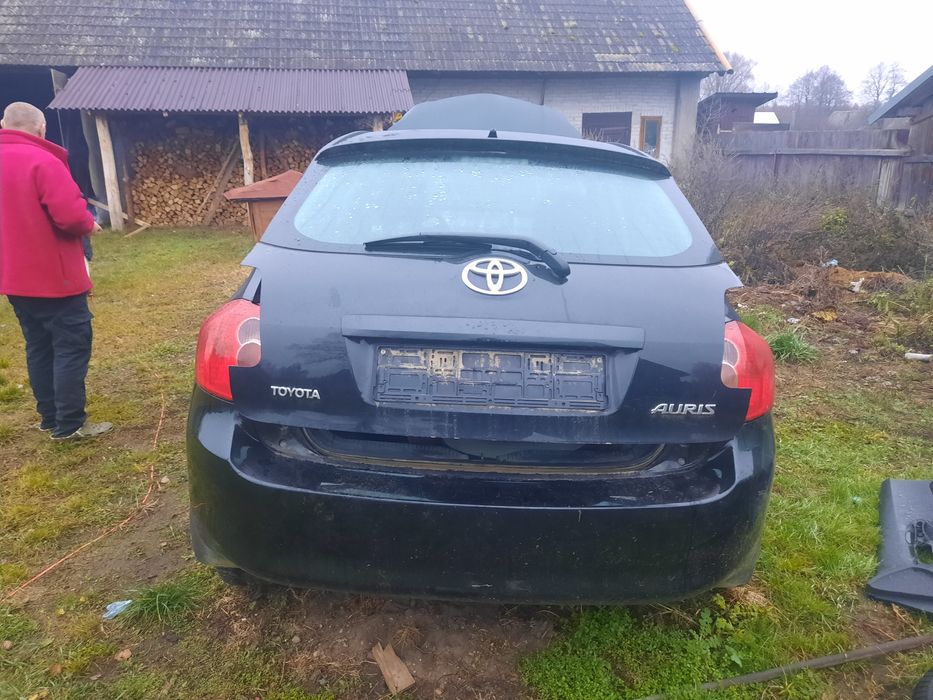 Toyota auris 2007 części