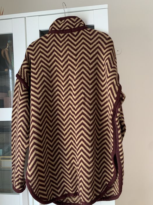 Casaco malha . Marca Sigilo