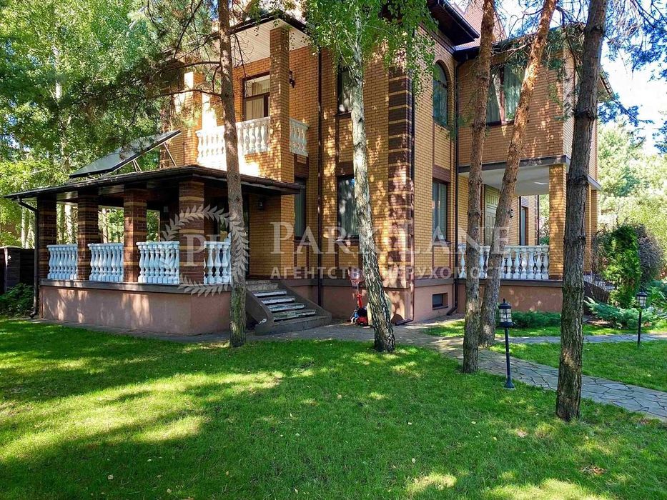 Оренда будинку з басейном. Козин. 4 спальні. 13 соток землі.