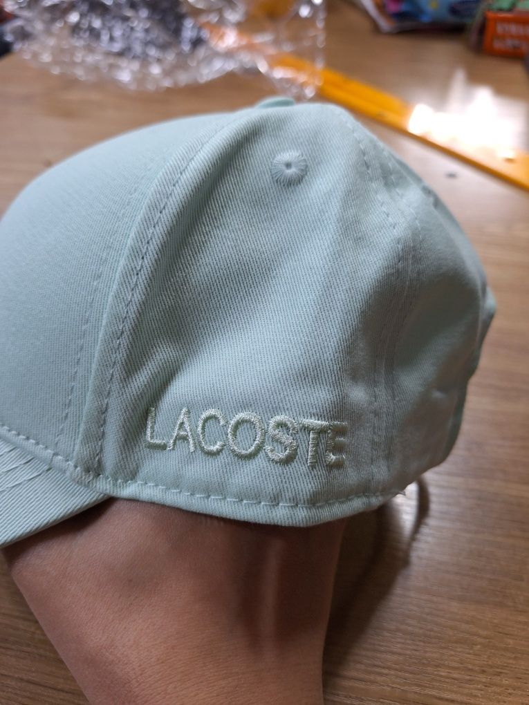 Крута м'ятна кепка Lacoste