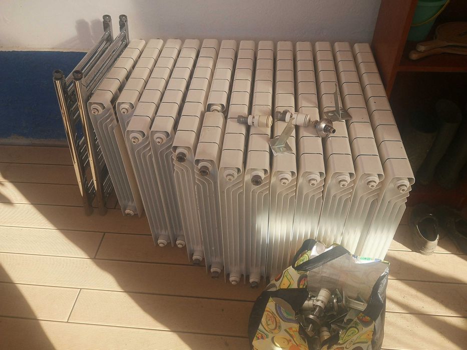 Caldeira a gás Baxi Victoria e multiplos radiadores