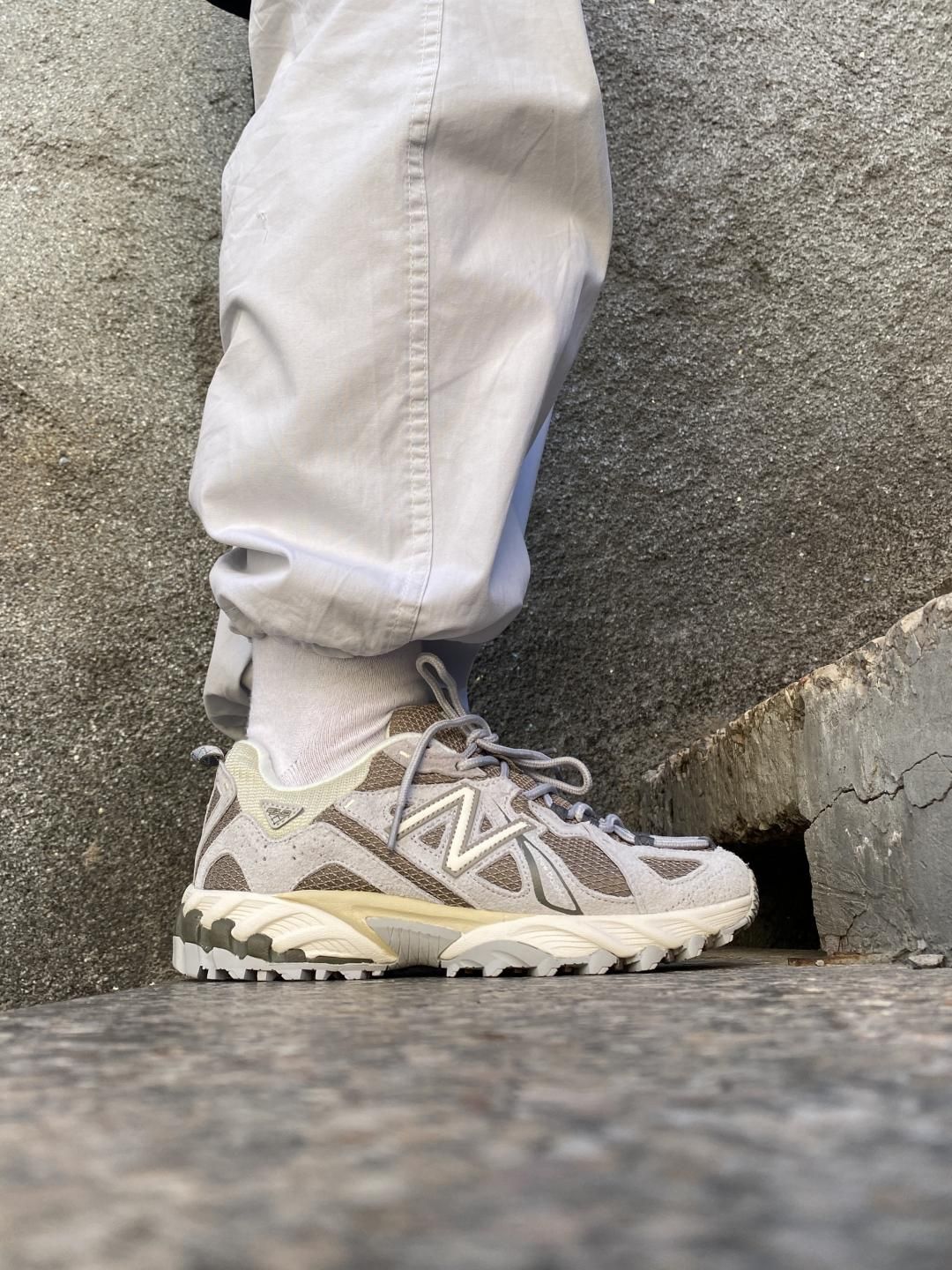 Кроссовки New Balance 610 Beige Cream