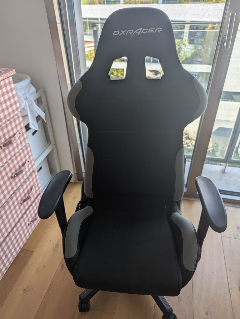 Cadeira DxRacer Gaming