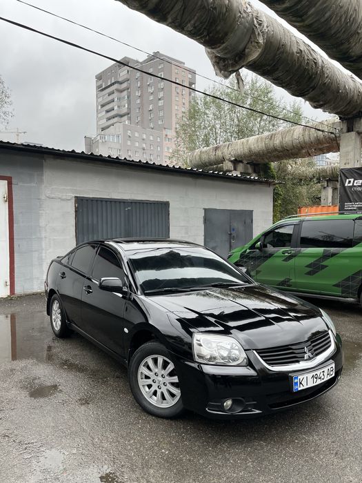 Mitsubishi galant 2009