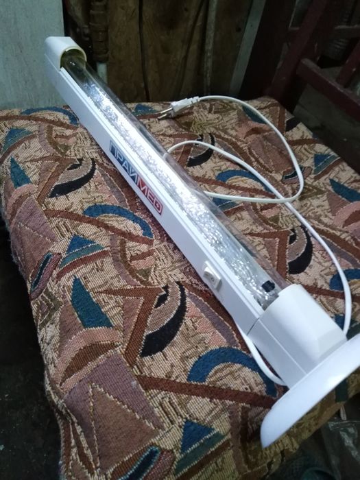 Светильник универсальный