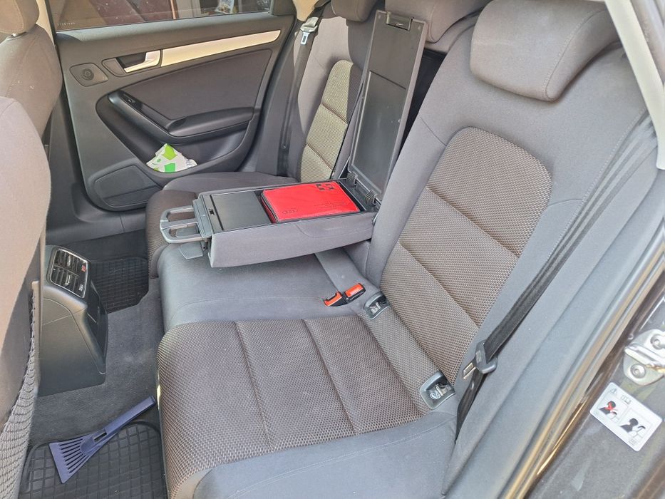 Audi a4 b8 quattro allroad 2012r 2.0tfsi 211km