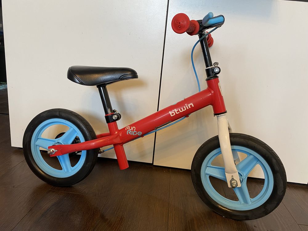 Rowerek biegowy btwin z hamulcem