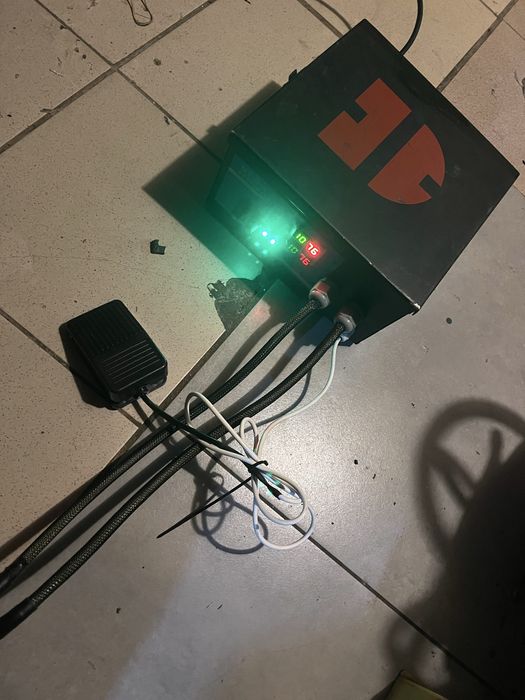 Zgrzewarka punktowa wlasnej konstrukcji