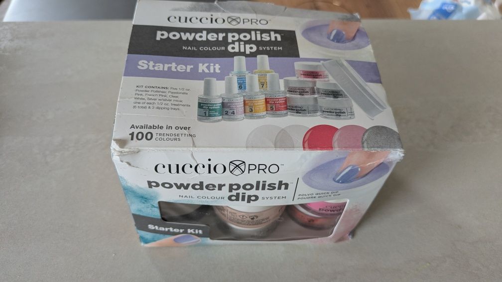Zestaw do paznokci tytanowych Cuccio, 16 dip puder 14g