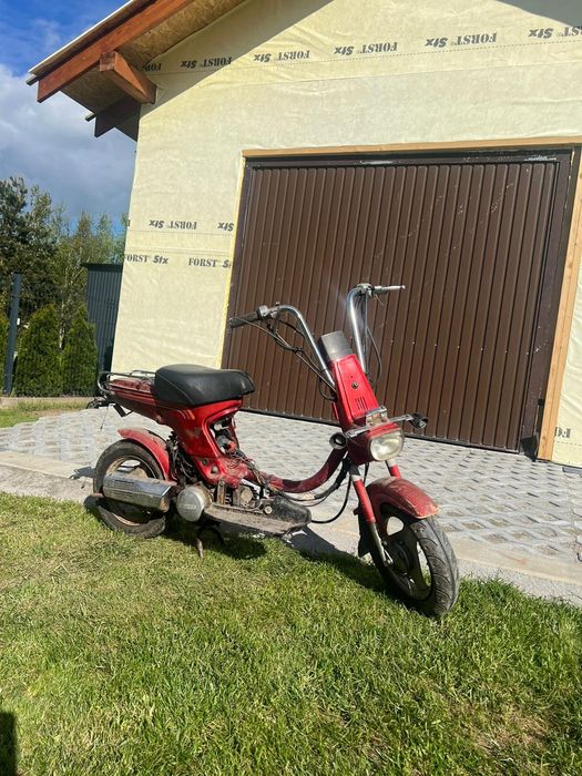 Motorynka honda caren