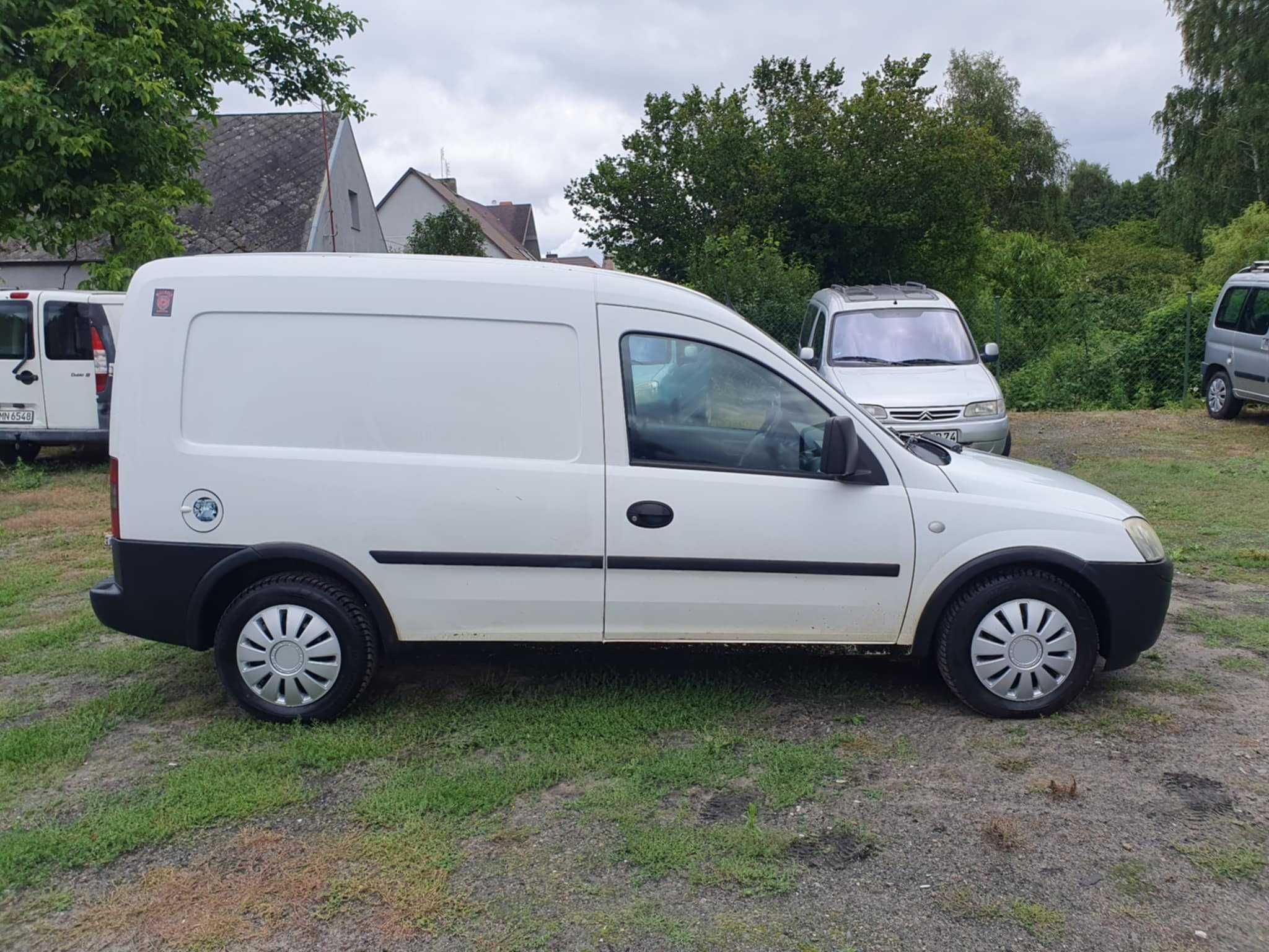 Opel Combo 1,3cdti*Hak*Import
