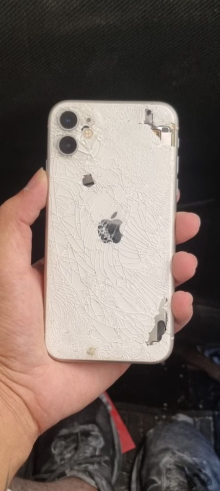 Iphone 11 128gb leia abaixo