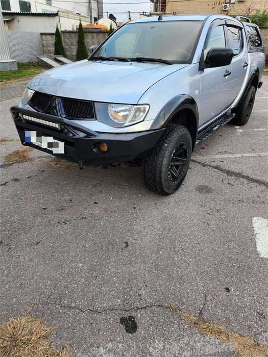 Продам авто Mitsubishi L 200