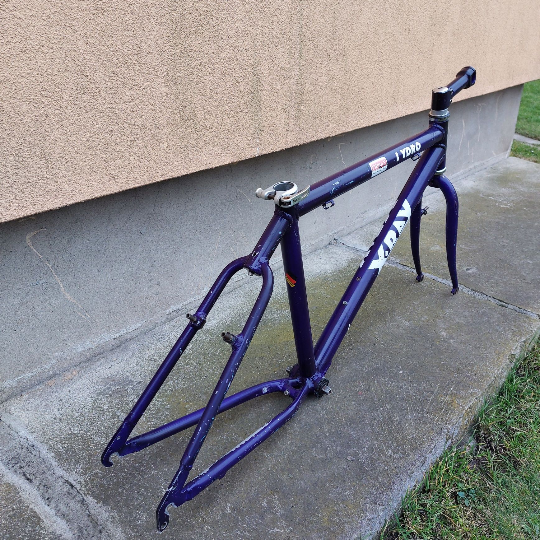 Frameset X-Ray Hydro 18" Rama aluminiowa + widelc Cr-Mo Stery Tioga