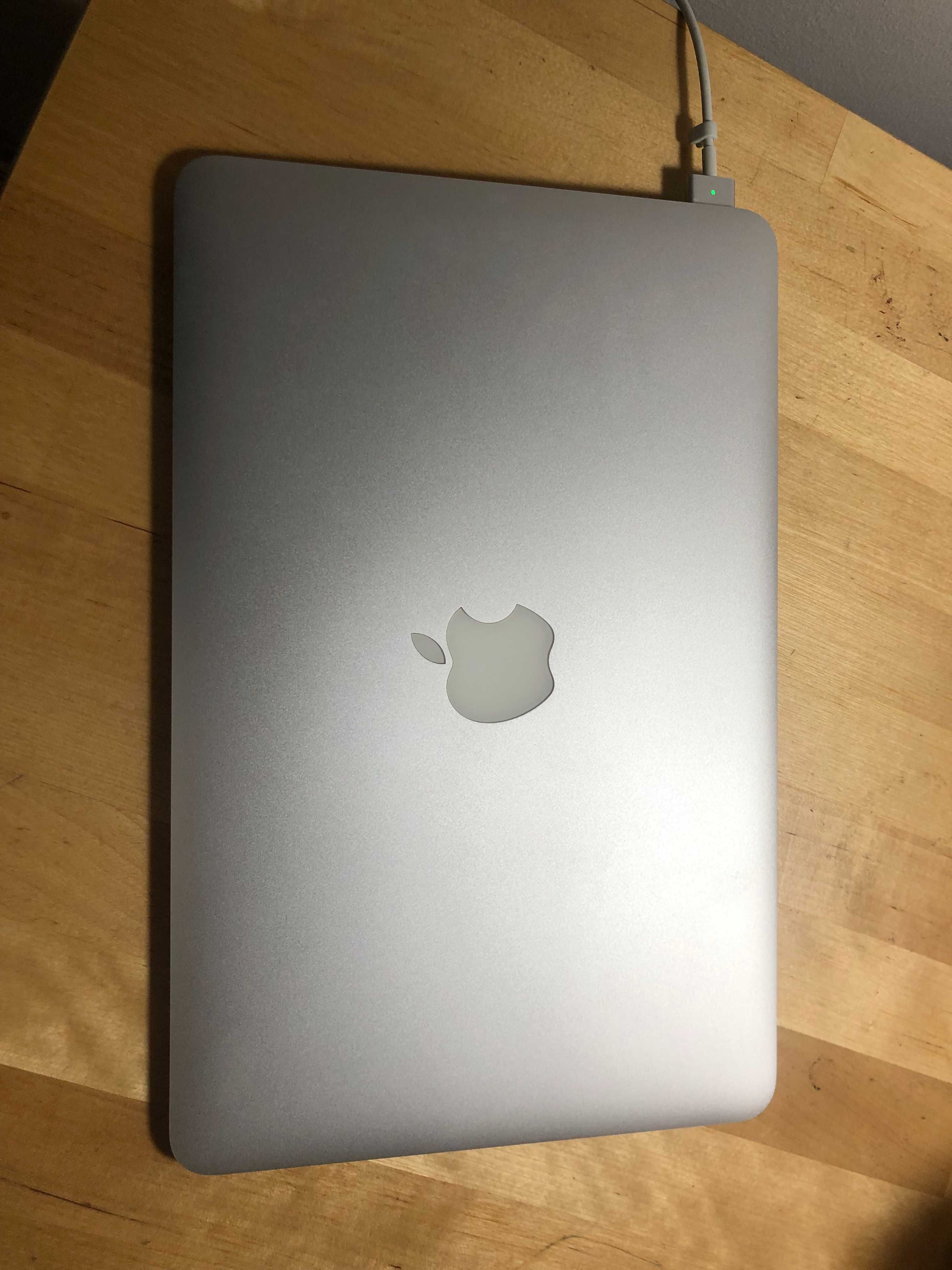 Apple Macbook Air 2014