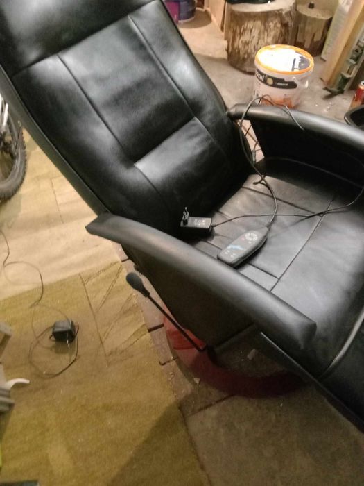 Fotel do masażu skórzany