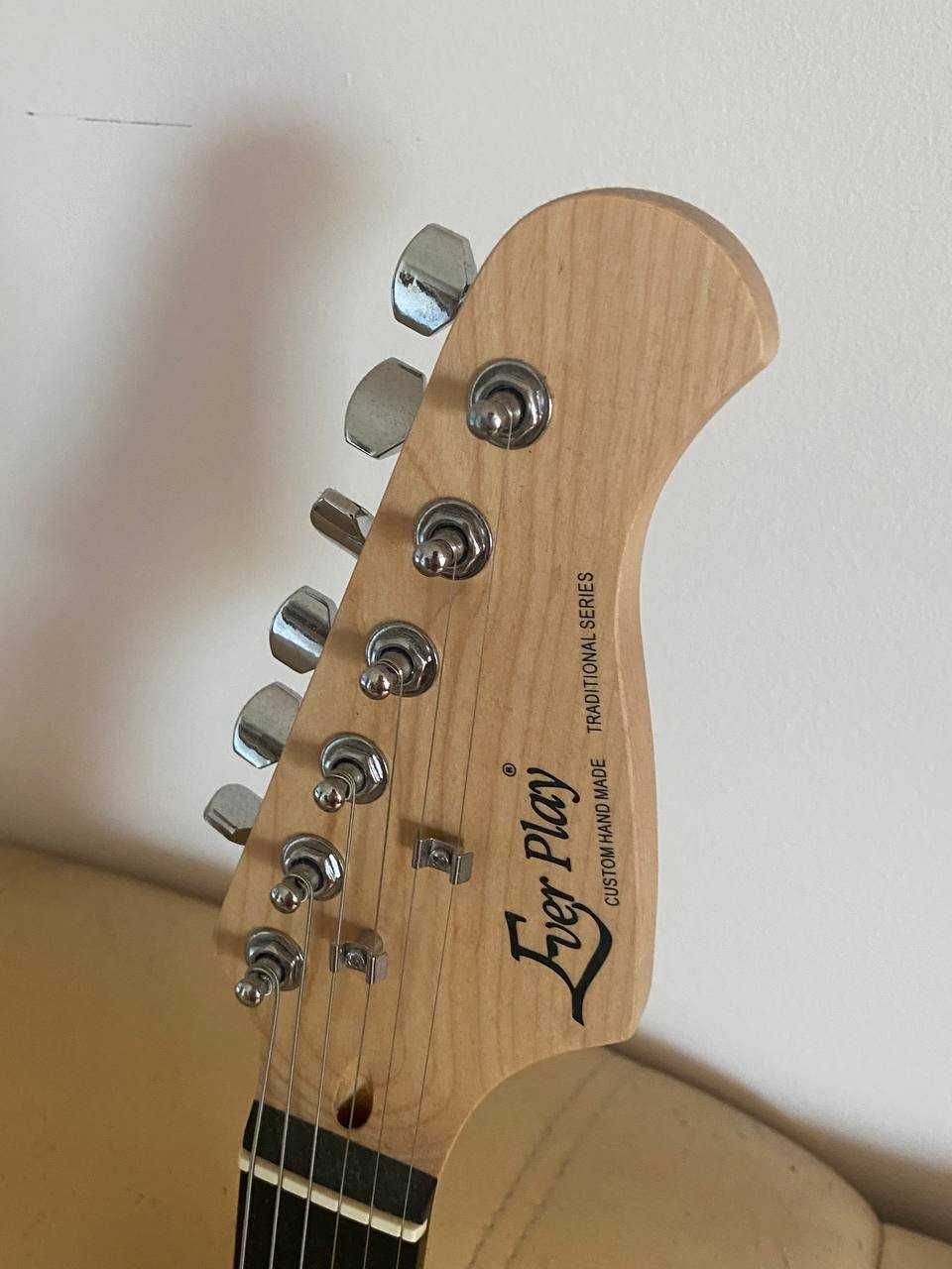 ZESTAW Gitara elektryczna Ever-Play st-2 + Karta dźwiękowa + kable