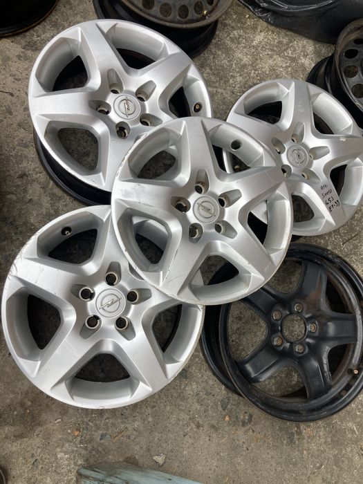 5-110 R16 Zafira структура + ковпаки