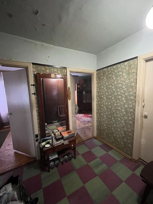 Продам 3 кімнатну квартиру по ул. Козацька