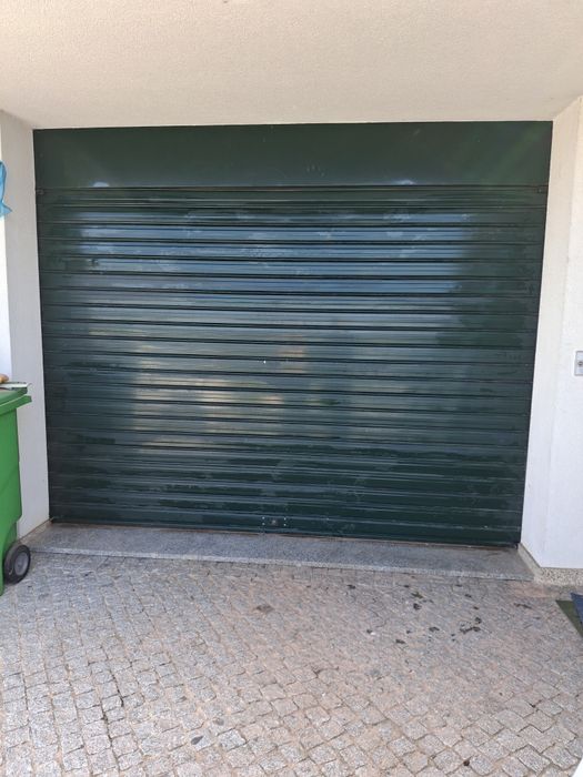 Porta metalica com ra programar um