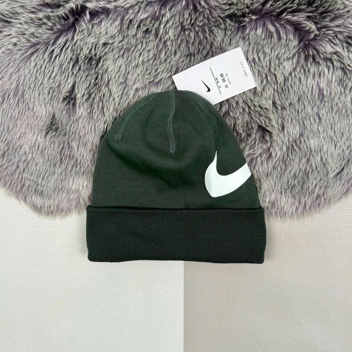Нова шапка Nike Beanie Стандарт розмір 00141