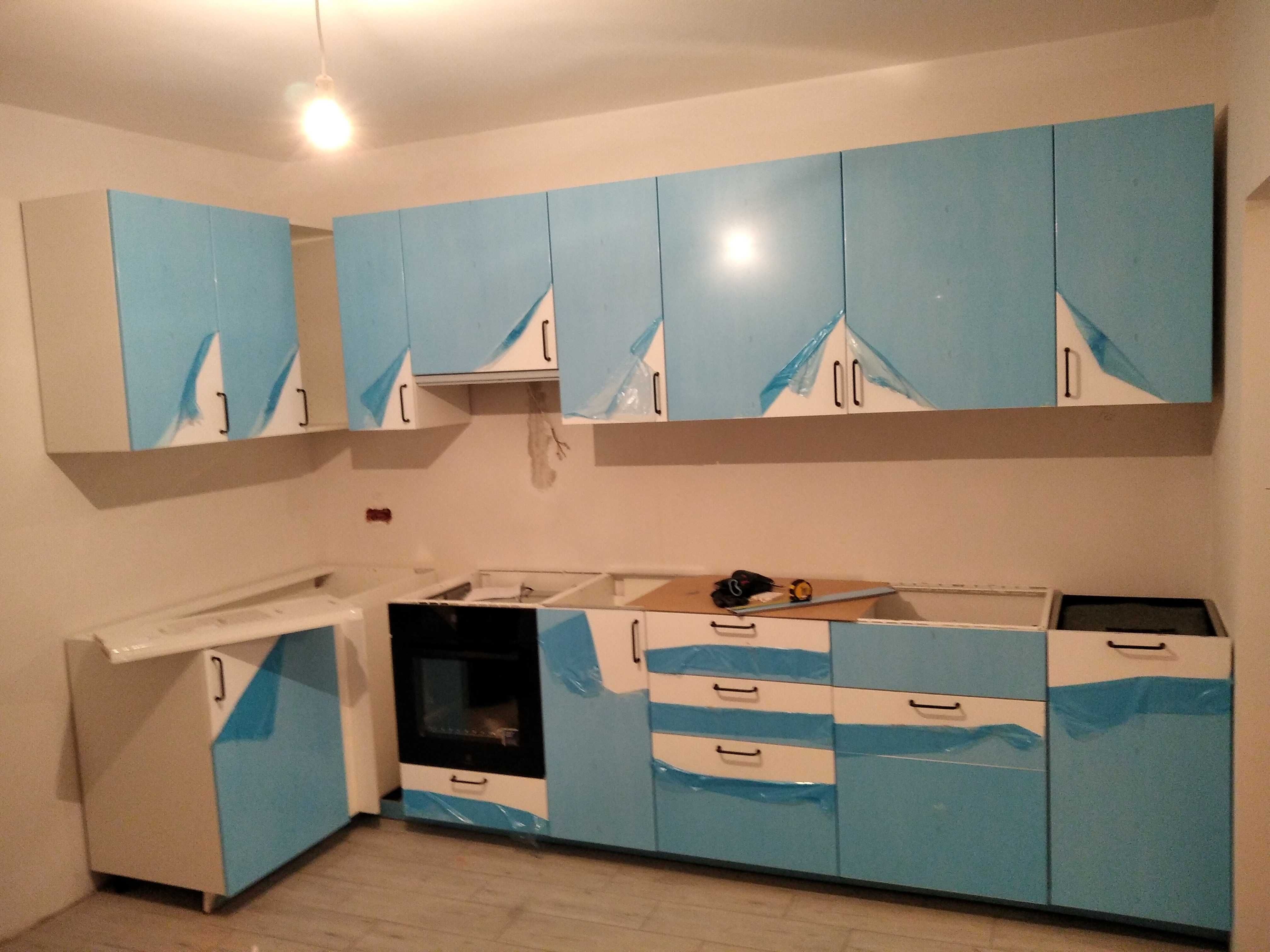 Składanie mebli - skręcanie - montaż mebli kuchennych IKEA CASTORAMA