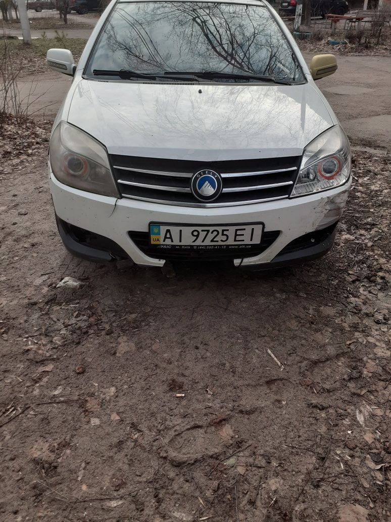 Geely MK Cross джили