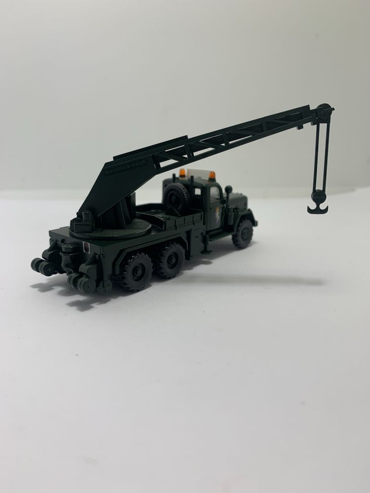 Magirus Uranus KW 15 da Wiking escala 1/87