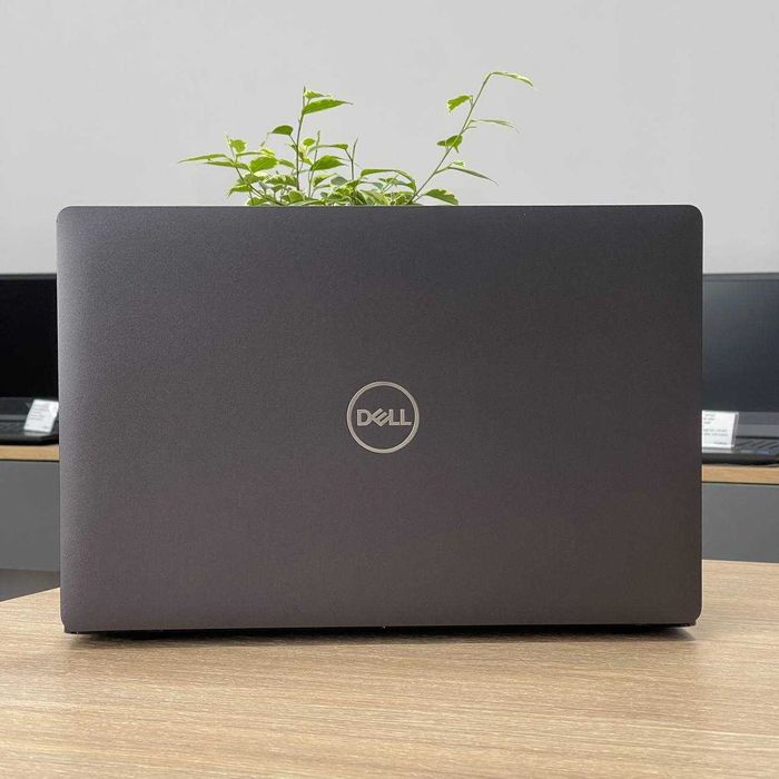Ноутбук Dell 5500 комп'ютер