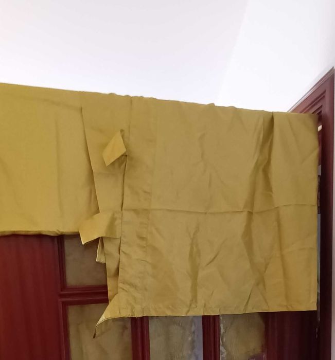 Par de cortinas verde claro