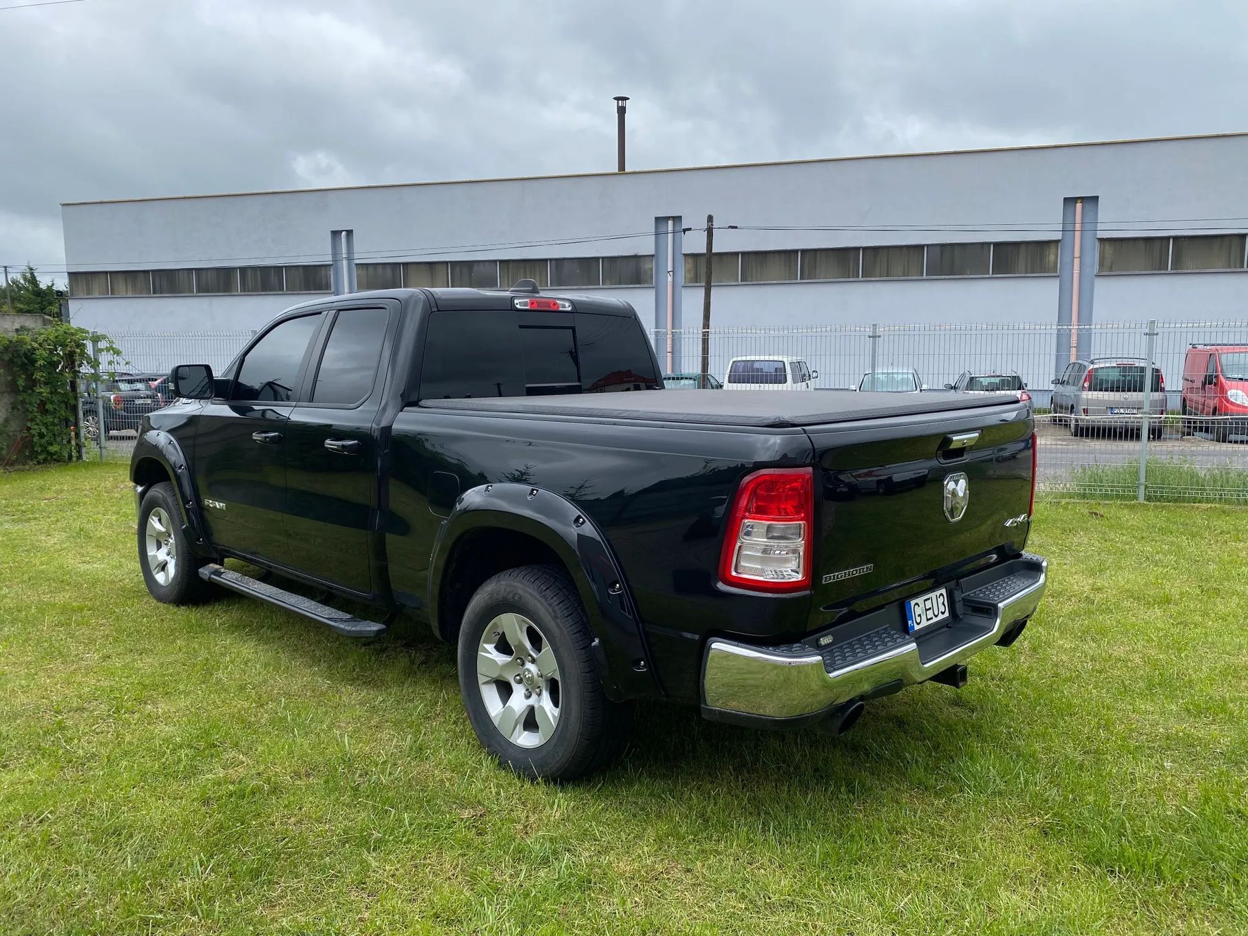 Dodge RAM DODGE RAM 1500 5.7 4X4 B+gaz ,2020r