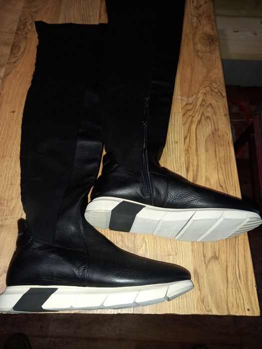 Шкіряні ботфорди