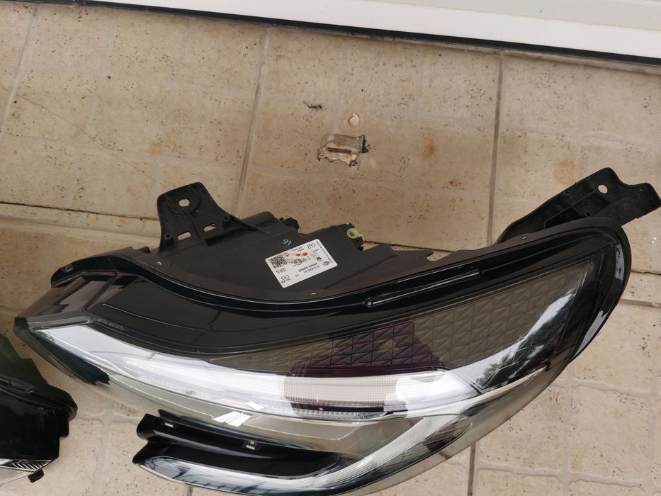 Faróis Renault captur