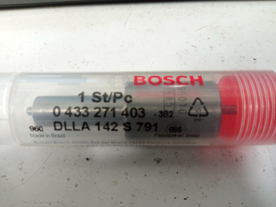 Продам розпилювачі форсунок дизельні Bosch 0 433 271 403
