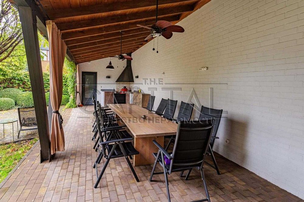 Оренда / Будинок
Київ, Голосіївський район, вул. Лютнева, 58