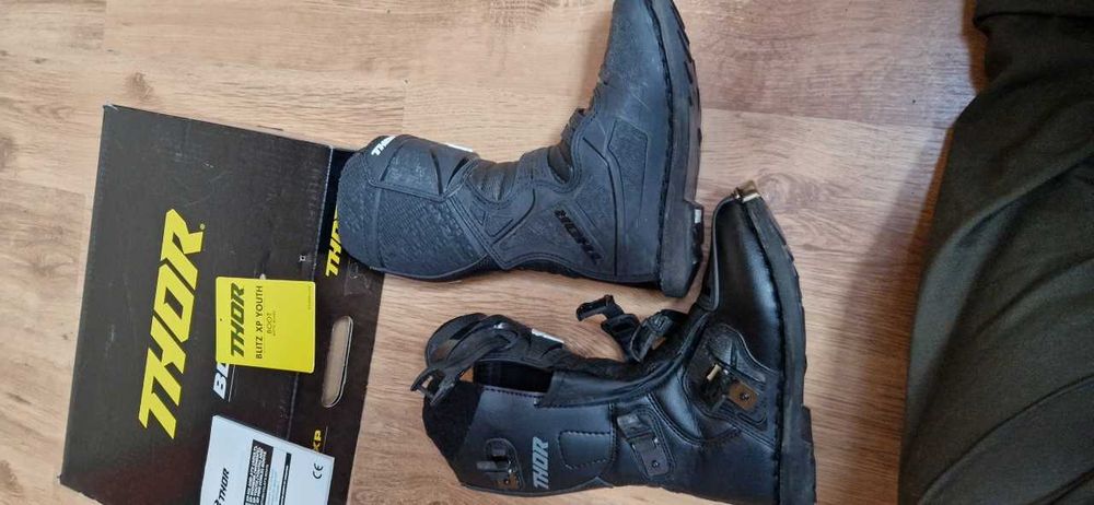Buty THOR BLITZ XP rozm. 39 (uk 7)