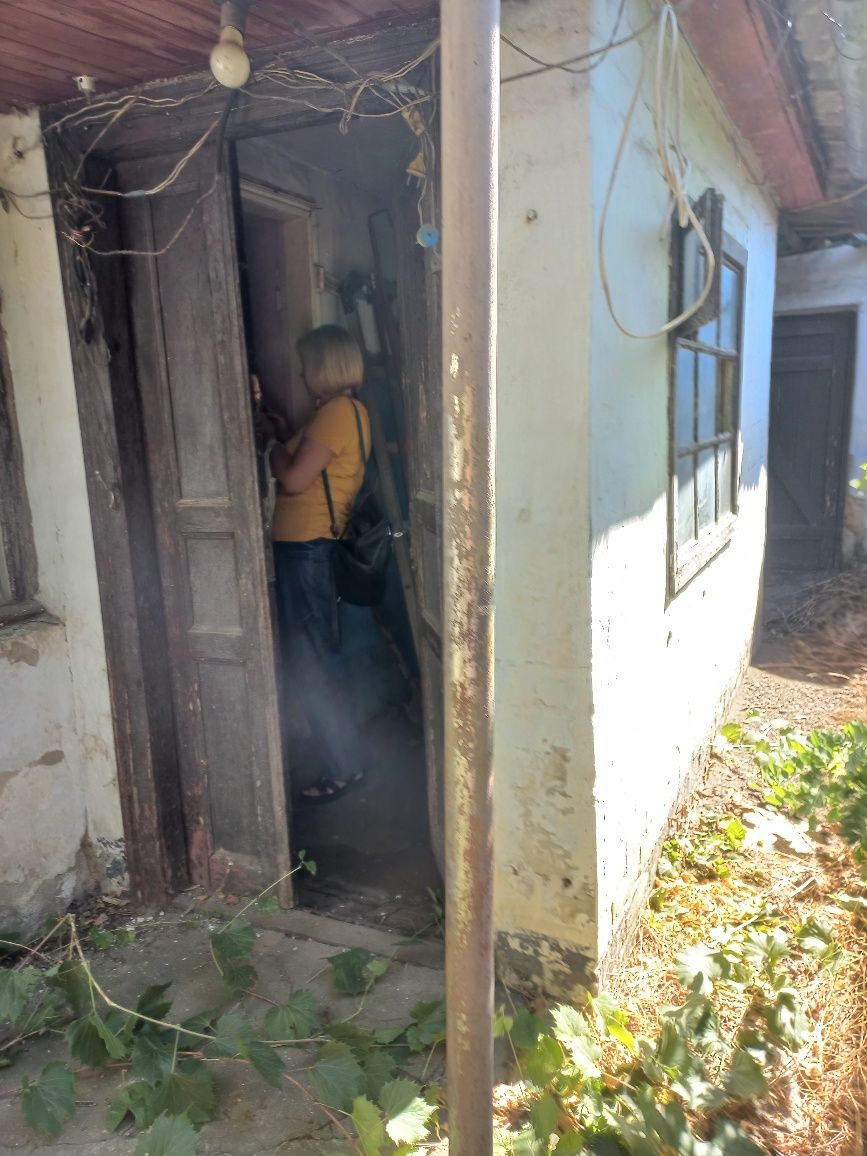 Продаю часть дома по улТеслярской, район парка.  Каменный, . 2жилые ко