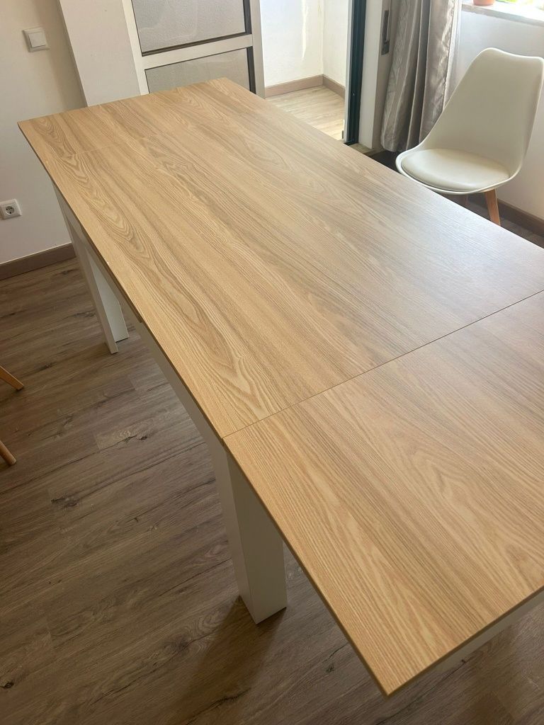 Mesa para sala de jantar