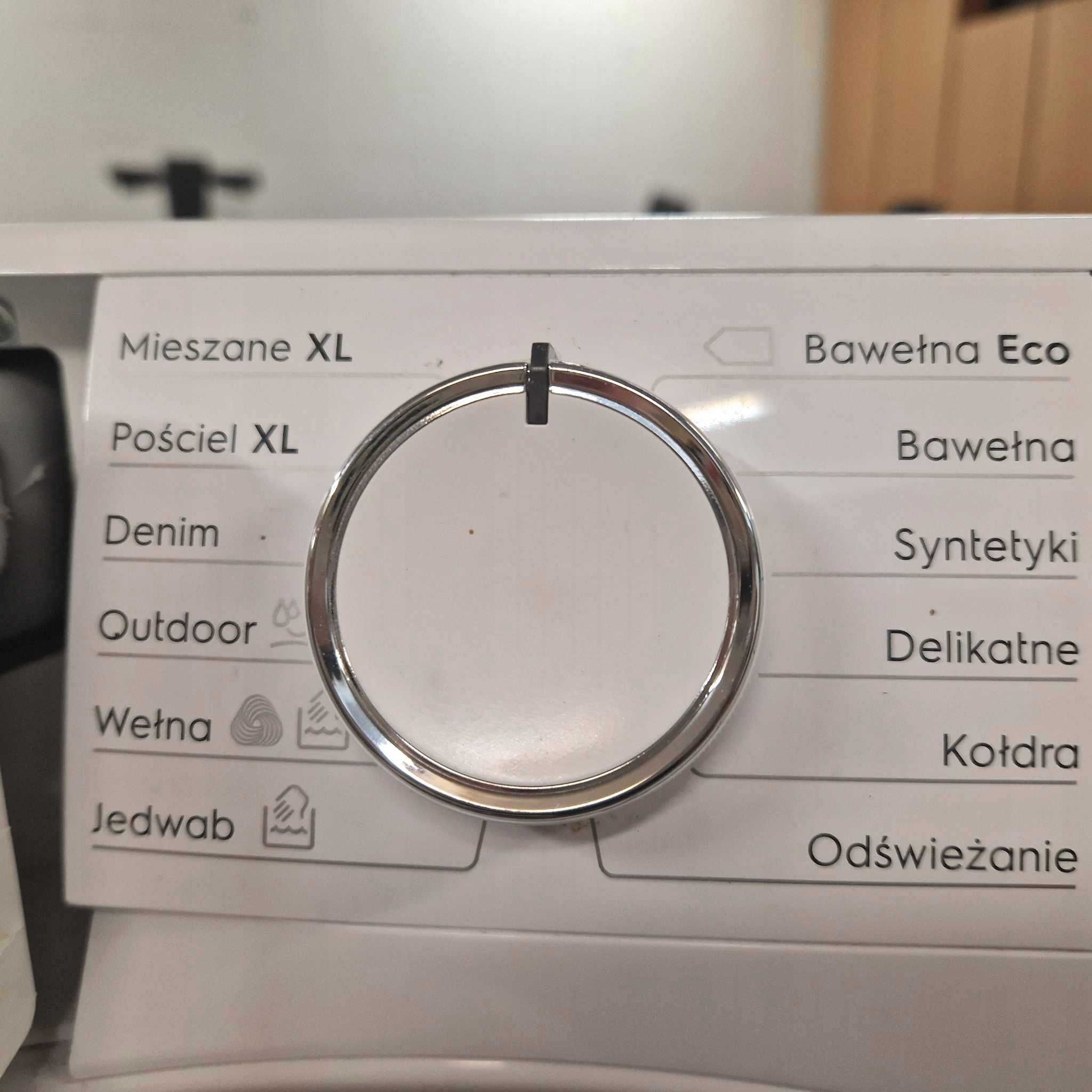 Suszarka ELECTROLUX EW8H358SP PerfectCare - używana