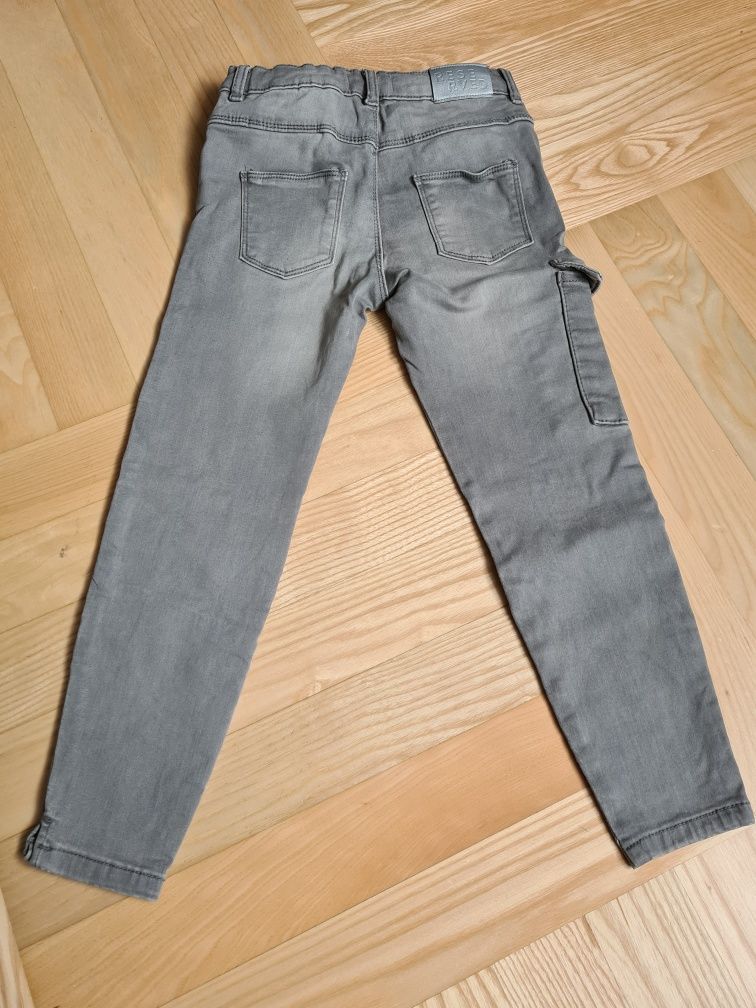 Spodnie jeansowe dziewczęce Reserved r.128