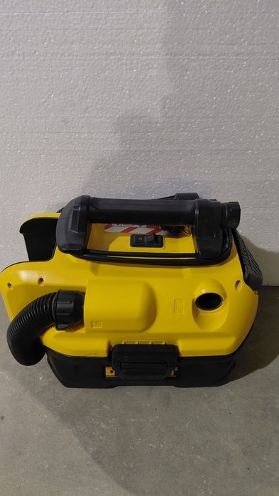 Пылесос DeWalt DCV 584 L