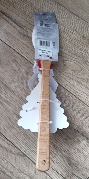 Świąteczny zestaw do pieczenia szpatułka i foremka nowy